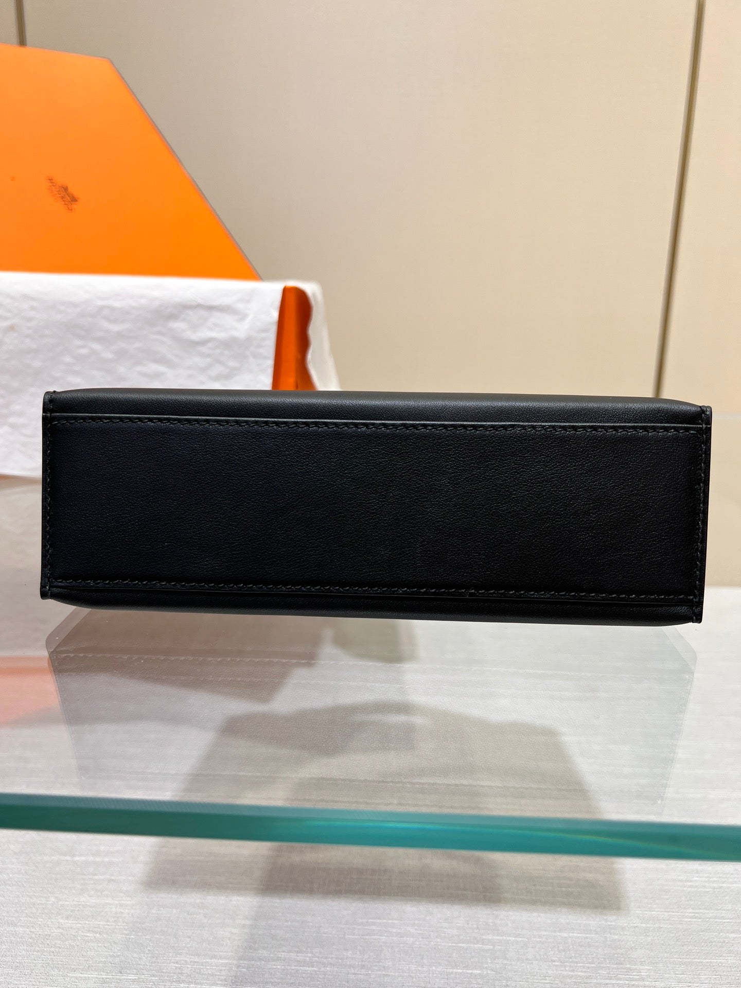 POCHETTE HM KELLY 22CM NOIR SWIFT QUINCAILLERIE OR