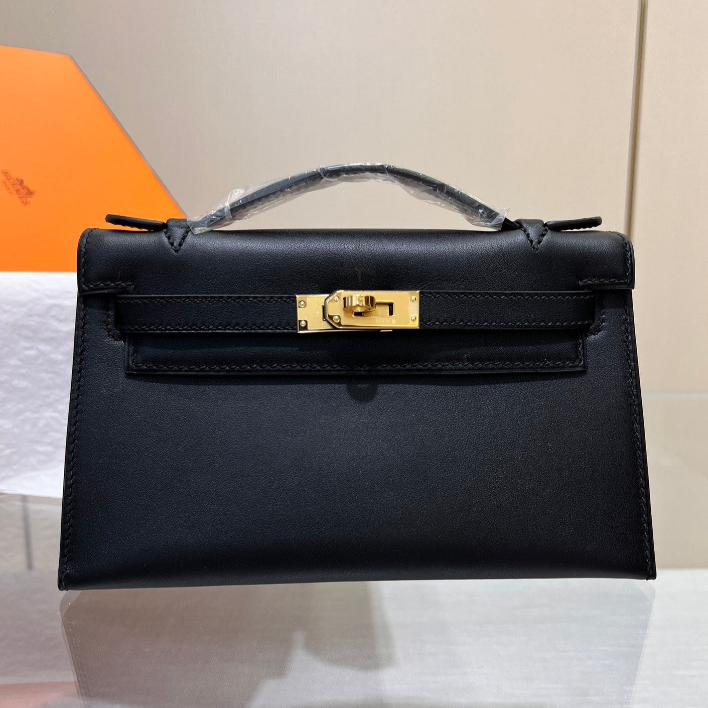 POCHETTE HM KELLY 22CM NOIR SWIFT QUINCAILLERIE OR