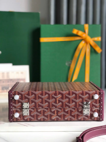 GRAND H?TEL TRUNK BAG 24 IN BURGUNDY RED GOYARDINE CANVAS AND CALFSKIN