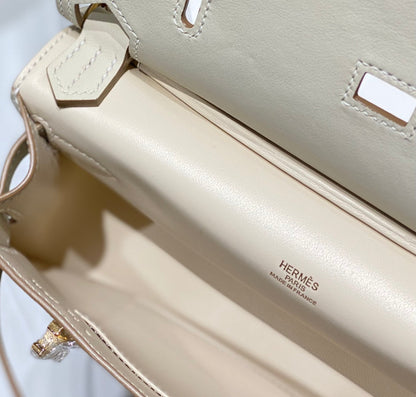 KELLY 23CM JYPSIERE WHITE LEATHER CROSSBODY BAG GHW