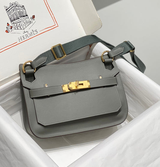 BOLSO BANDOLERA KELLY DE 23 CM DE PIEL GRIS JYPSIERE GHW