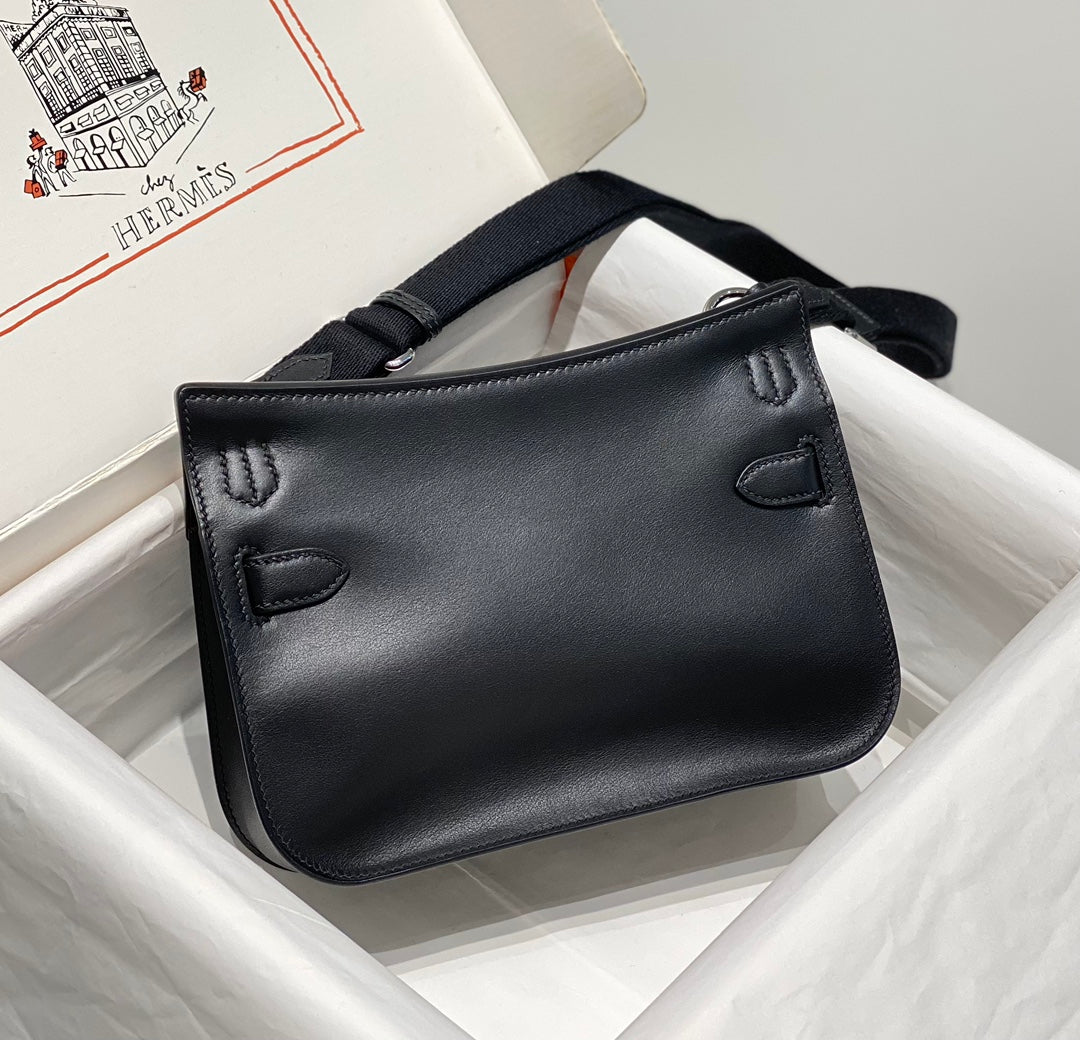 BOLSO BANDOLERA KELLY 23CM JYPSIERE DE PIEL NEGRA SHW
