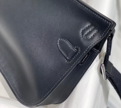 BOLSO BANDOLERA KELLY 23CM JYPSIERE DE PIEL NEGRA SHW