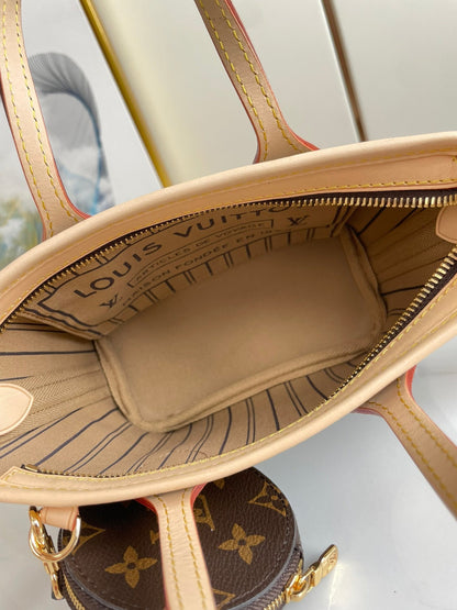 NEVERFULL BB 24 LONA CON MONOGRAMA MARRÓN Y ACABADOS DE CUERO, HERRAJES DORADOS