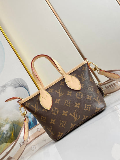 NEVERFULL BB 24 LONA CON MONOGRAMA MARRÓN Y ACABADOS DE CUERO, HERRAJES DORADOS