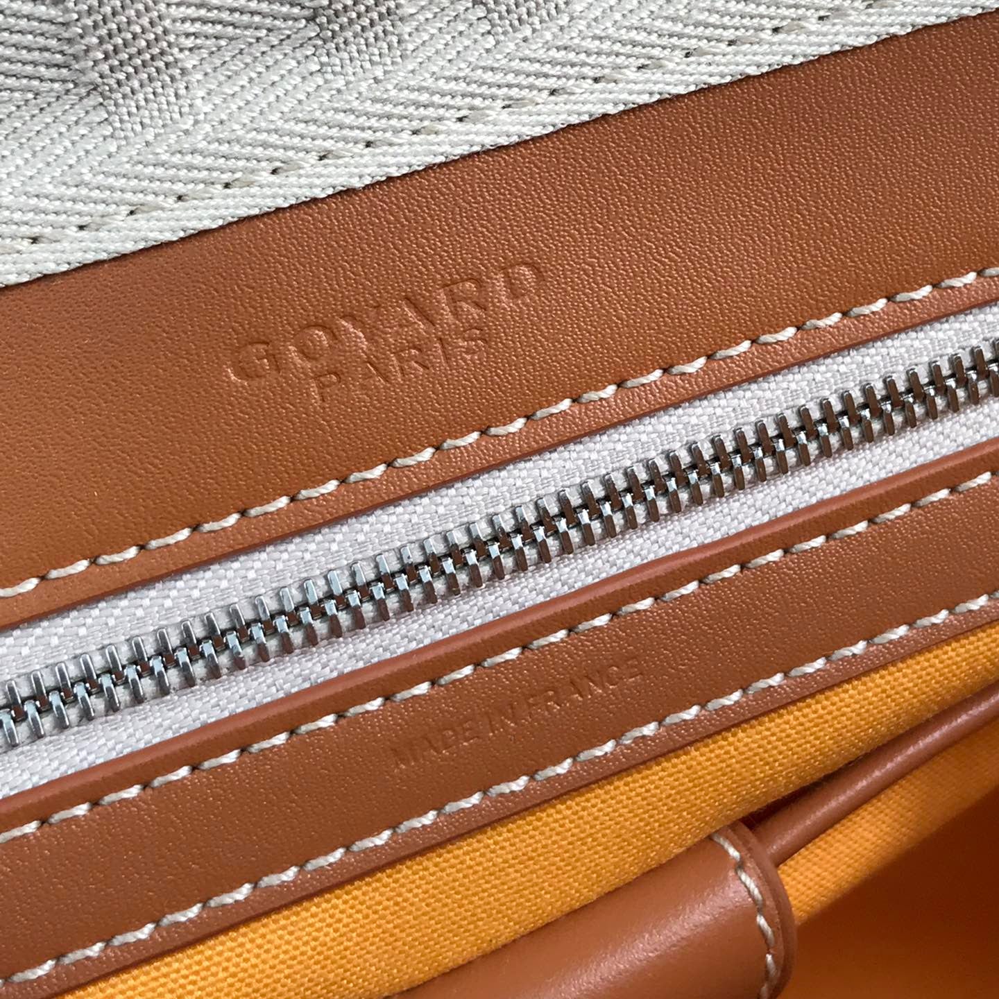 BOLSO SAINT JEANNE 35 EN LONA GOYARDINE MARRÓN Y PIEL DE BECERRO