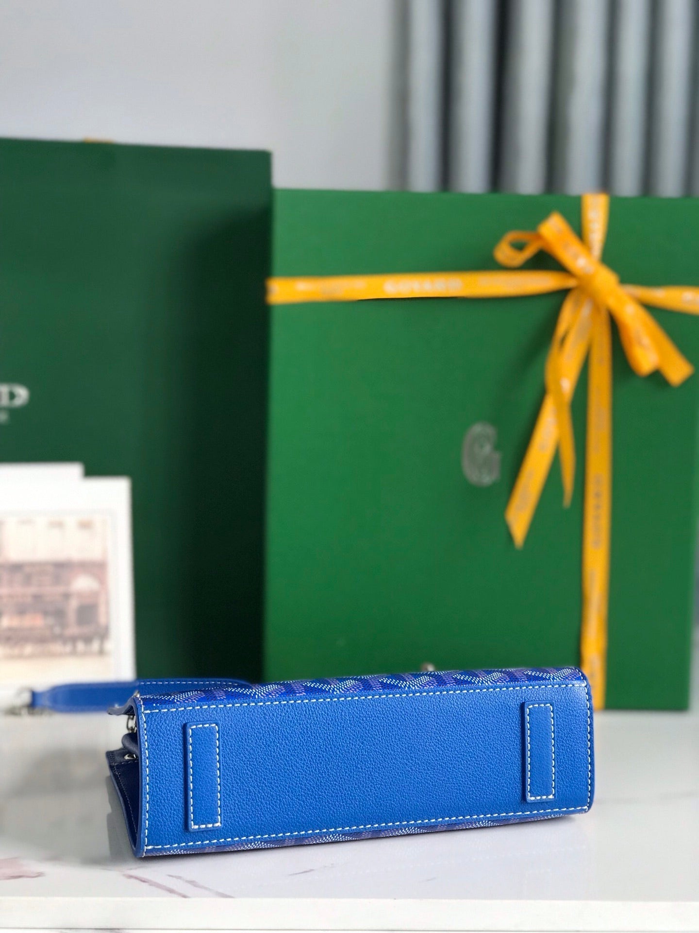 MINI BOLSO ROUETTE STRUCTUR¨¦ 21 EN LONA GOYARDINE AZUL ZAFIRO Y PIEL DE BECERRO
