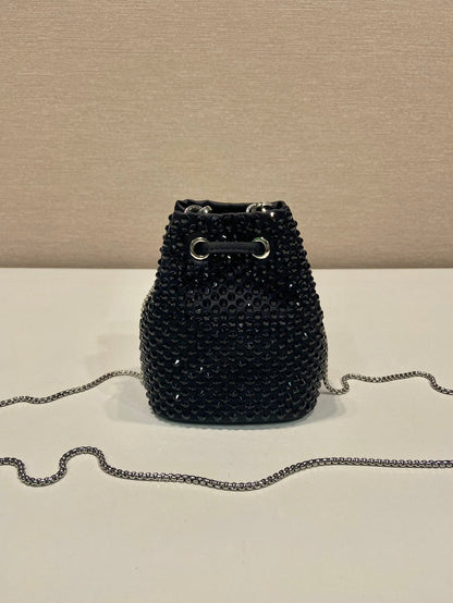 MINI BOLSO CUBO 12 EN TELA DE NYLON NEGRO ADORNADO CON CRISTALES