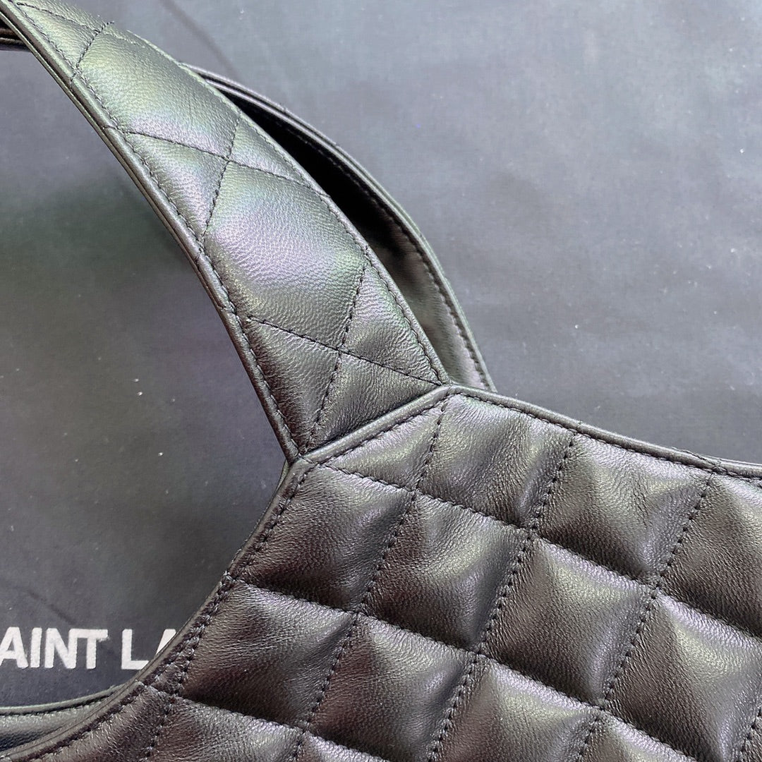 ICARE MAXI 58 SHOPPING BAG BLACK QUILTED LAMBSKIN