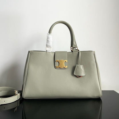 SAC À MAIN TRIOMPHE 37 EN CUIR DE VEAU SOUPLE BEIGE EICRU