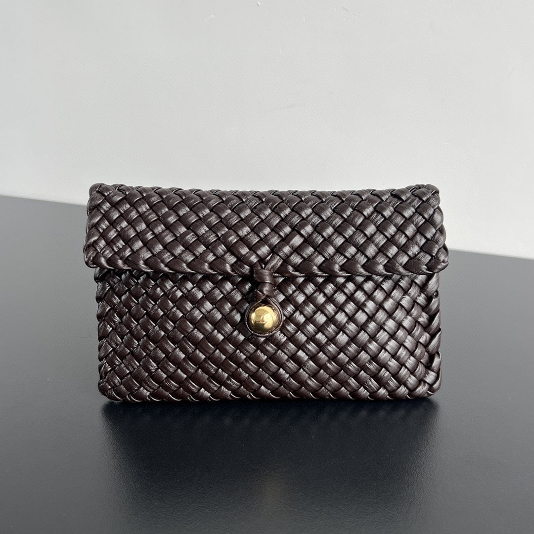 BOLSO MINI COBBLE 20 EN PIEL DE CORDERO MARRÓN OSCURO