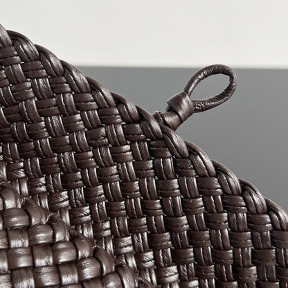 BOLSO MINI COBBLE 20 EN PIEL DE CORDERO MARRÓN OSCURO