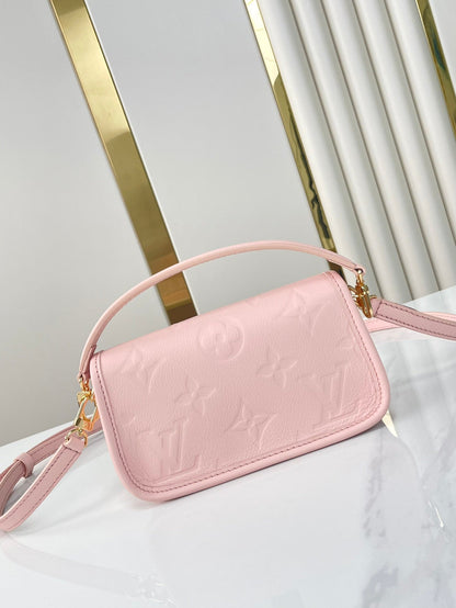 NANO DIANE 19 DE PIEL EMPREINTE MONOGRAMA ROSA OPALE