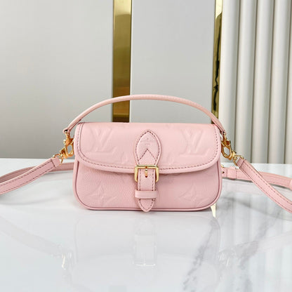 NANO DIANE 19 DE PIEL EMPREINTE MONOGRAMA ROSA OPALE