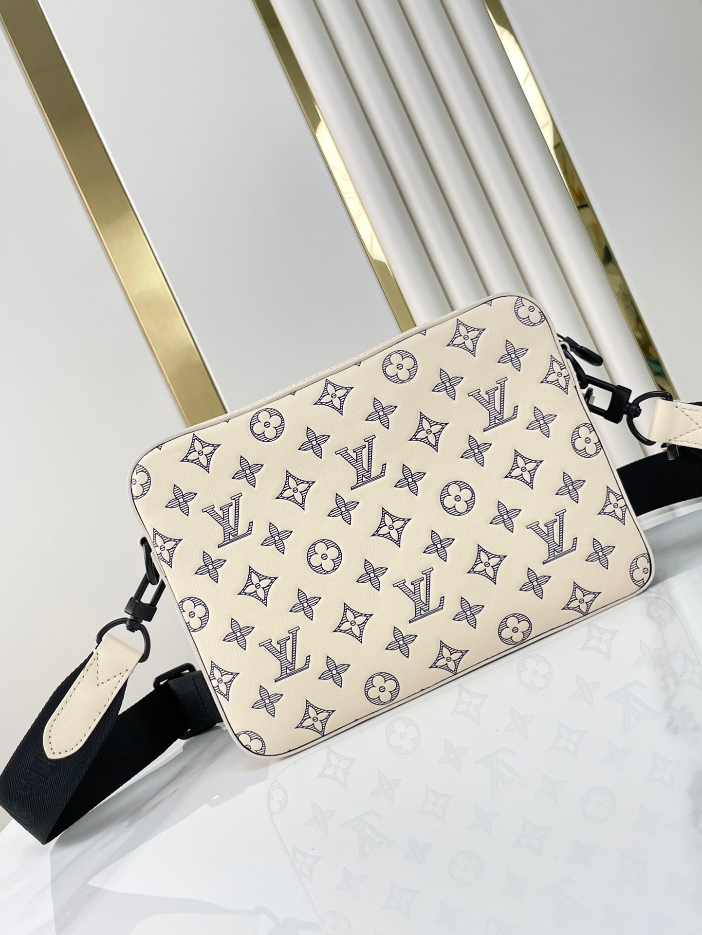 TRIO MESSENGER 25 EN PIEL DE BECERRO SOMBRA MONOGRAMA AZUL CREMA