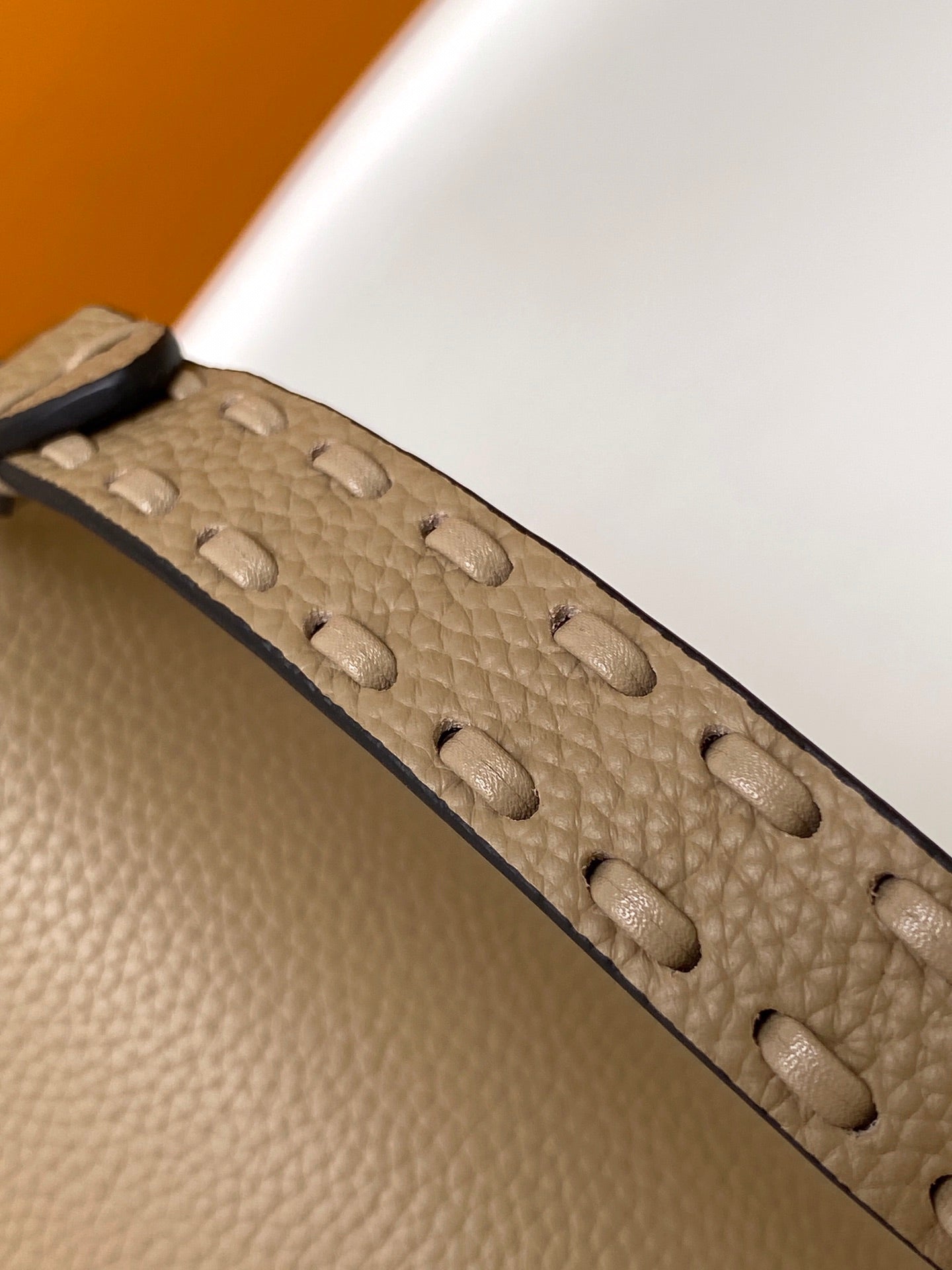 Bolso Fend Baguette 27 de piel de becerro marrón Shw