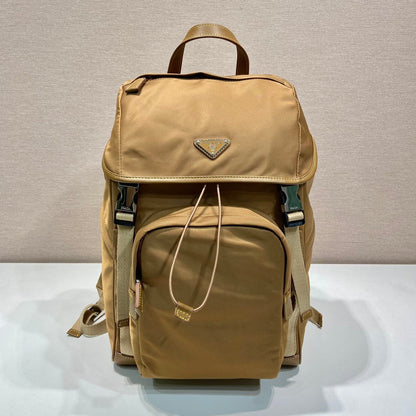 SAC À DOS 45 EN RE-NYLON MARRON CIDRE ET GARNITURES EN CUIR DE VEAU