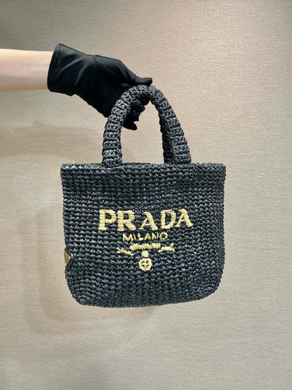 BOLSO PEQUEÑO DE GANCHILLO DE 24 PULGADAS EN RAFIA AMARILLA Y NEGRA