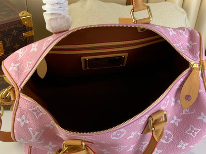 SPEEDY P9 BANDOULI¨¨RE 40 IN FLAMINGO PINK MONOGRAM CALFSKIN