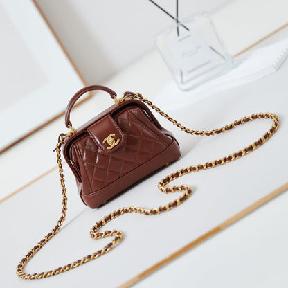 CC 24A Mini bolso de mano con asa superior, 13 cm, cuero encerado marrón, herrajes dorados 238463