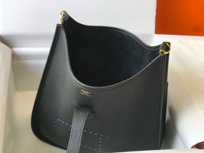Evelyne 29cm Negro Togo Ghw