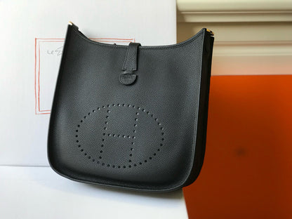 Evelyne 29cm Negro Togo Ghw