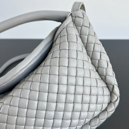 Petit sac à main BV Cobble Top Handle 23 cm en cuir d'agneau gris