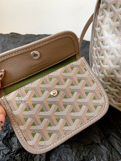 BOLSO ANJOU MINI 20 EN LONA GOYARDINE MIXTA GRIS VERDE Y PIEL DE BECERRO
