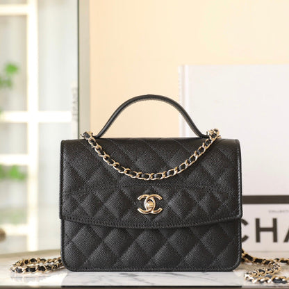 Sac à main CC 25C 18 cm en cuir de veau grainé noir