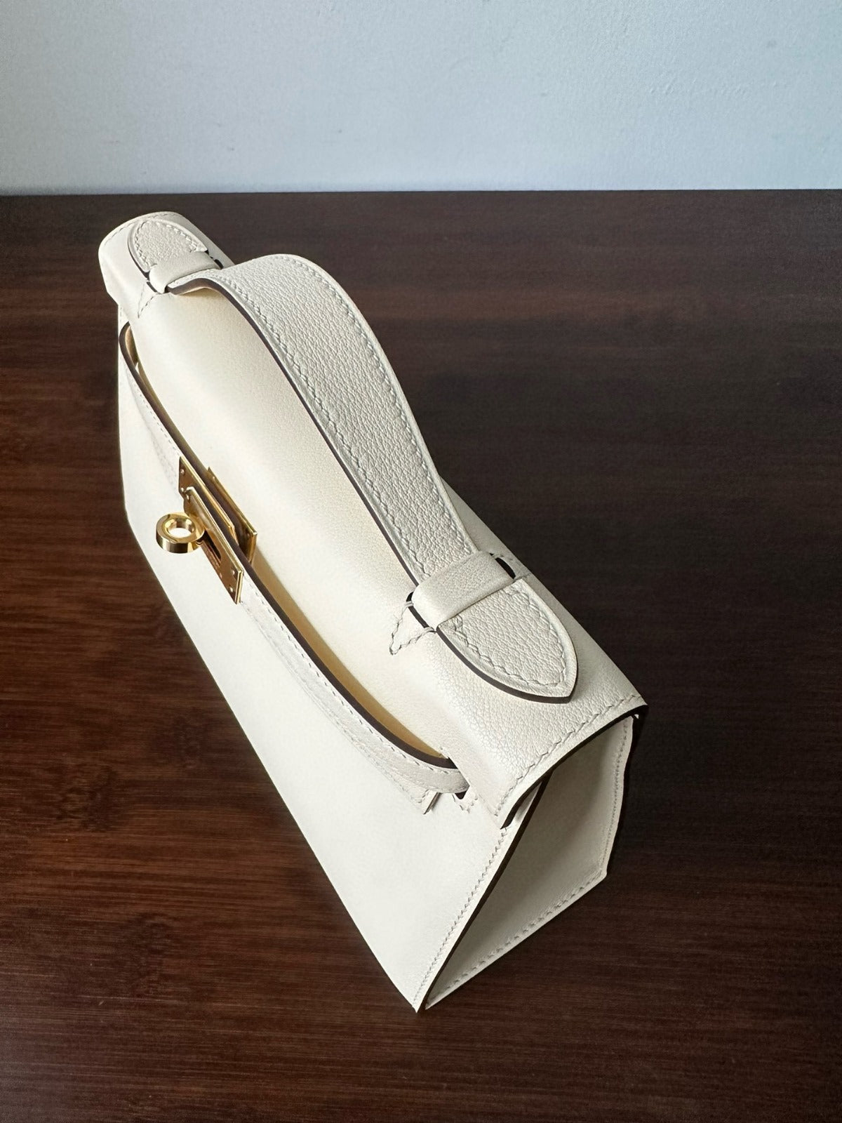 BOLSO DE POCHETTE HM KELLY 22 CM BLANCO BEIGE SWIFT GOLD HARDWARE MEJOR