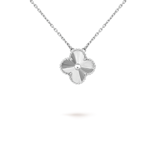 DIANA CLOVER 15MM LASER NECKLACE SILVER