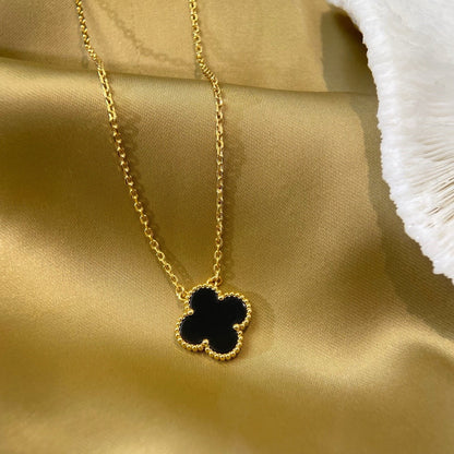 DIANA CLOVER 15MM BLACK ONYX SINGLE FLOWER NECKLACE