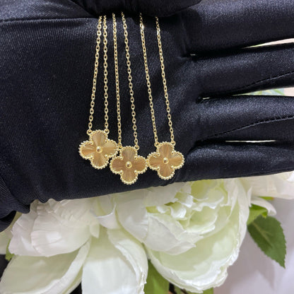 DIANA CLOVER 15MM LASER NECKLACE