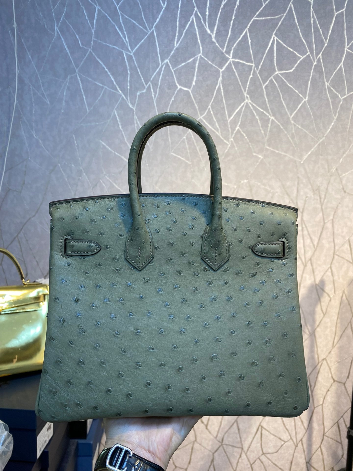 HM BIRKIN 30CM CUIR D'AUTRUCHE KAKI QUINCAILLERIE ARGENTÉE