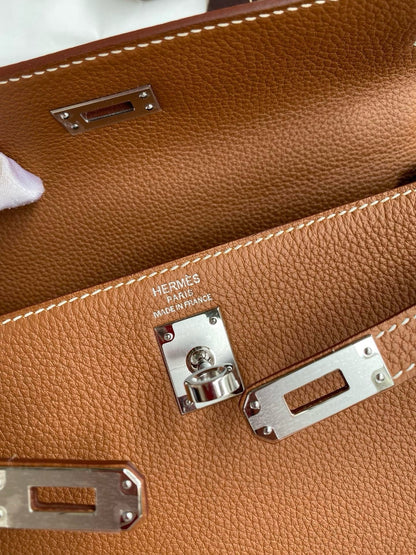 HM KELLY 28 CM HERRAMIENTAS DE PLATA TOGO TAN