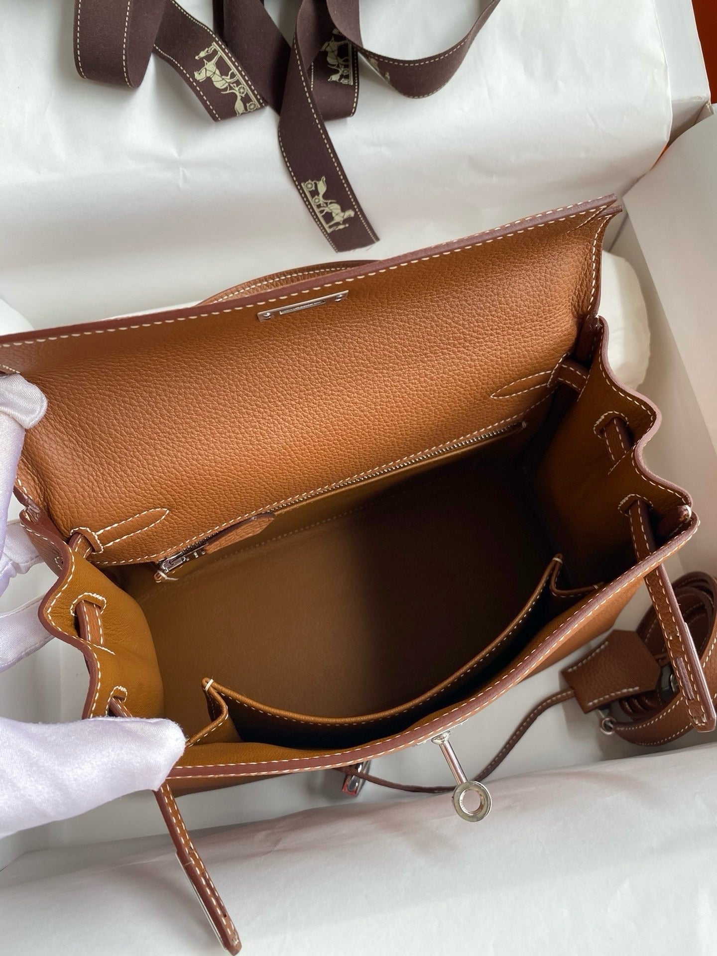 HM KELLY 28 CM HERRAMIENTAS DE PLATA TOGO TAN