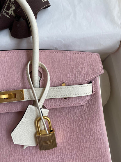 HM BIRKIN CHEVERO ROSA CLARO DE 25 CM DE CUERO MYSORE CON HERRAJES DORADOS