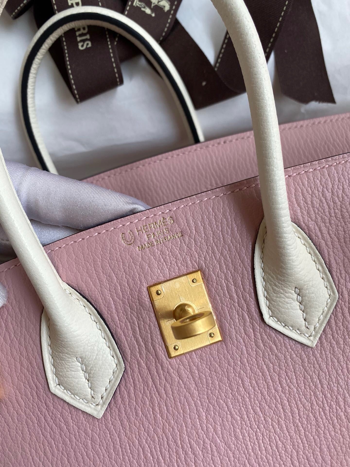 HM BIRKIN CHEVERO ROSA CLARO DE 25 CM DE CUERO MYSORE CON HERRAJES DORADOS