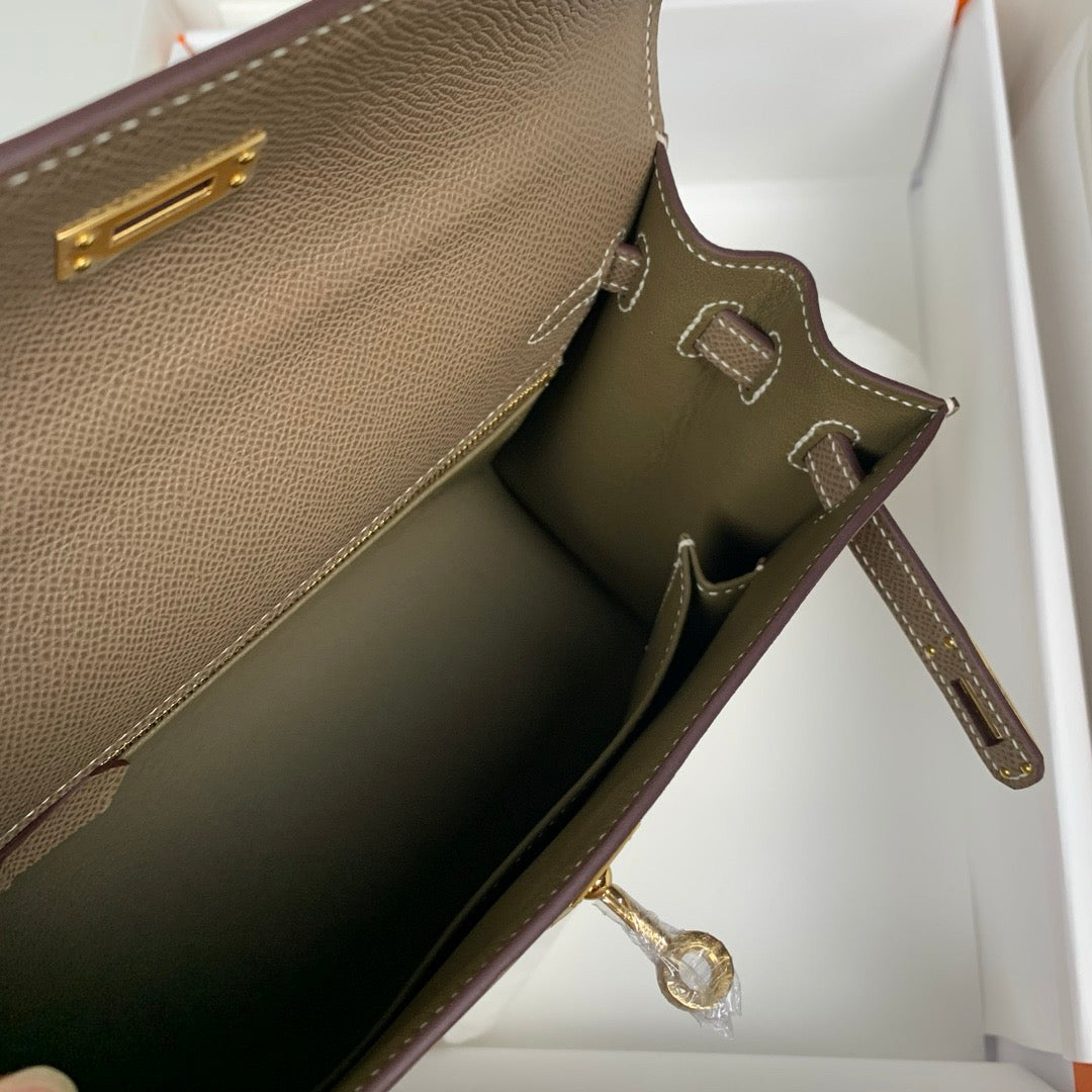 HM KELLY 28 CM ESTUCHE EPSOM HARDWARE DORADO