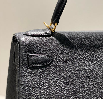 HM KELLY 25 CM NEGRO TOGO HARDWARE DORADO