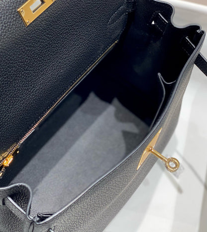 HM KELLY 25 CM NEGRO TOGO HARDWARE DORADO