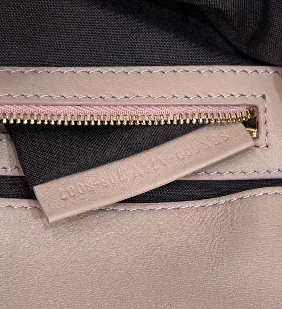 Baguette 27cm Piel de cordero beige Herrajes dorados
