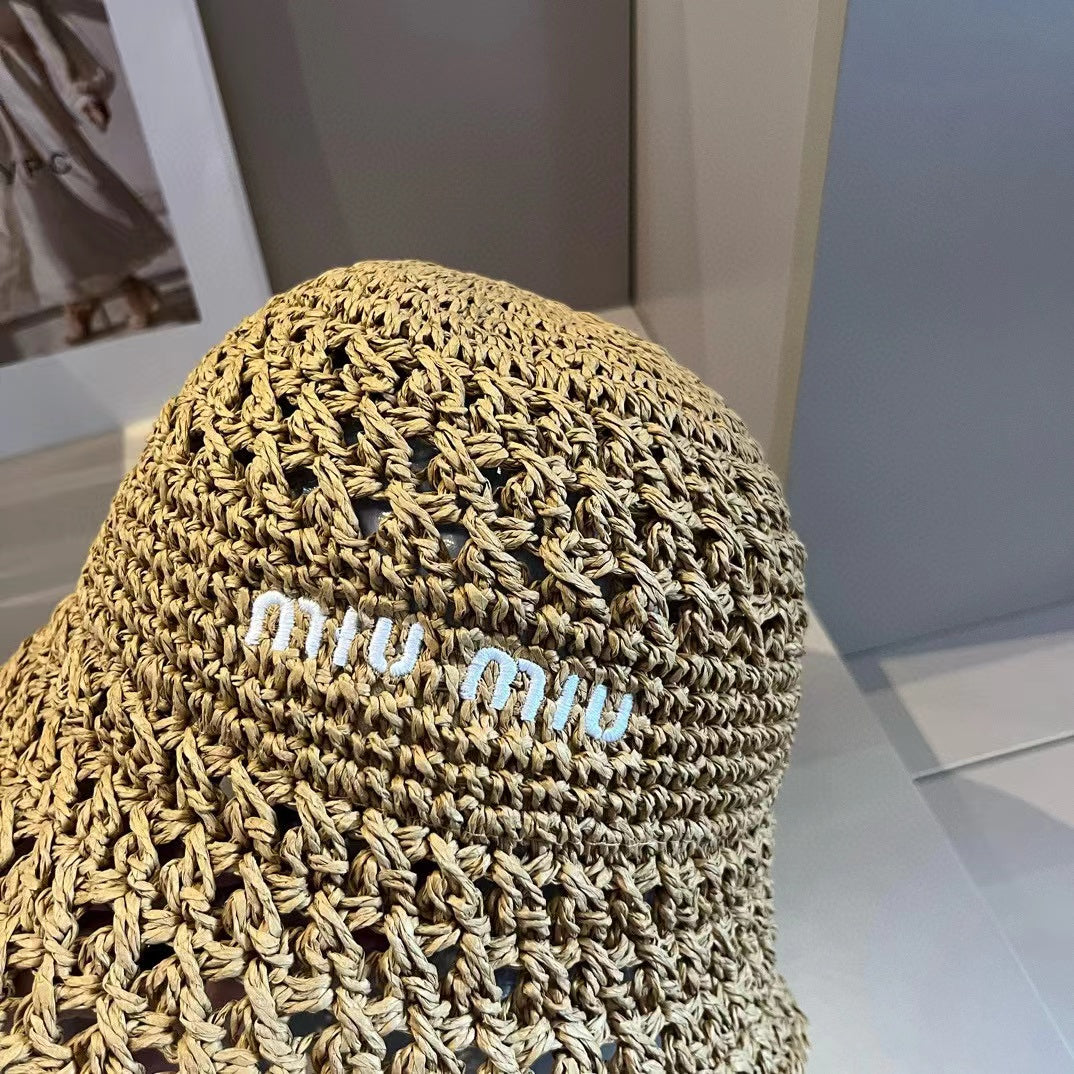 Sombrero de tela tejida beige Miu
