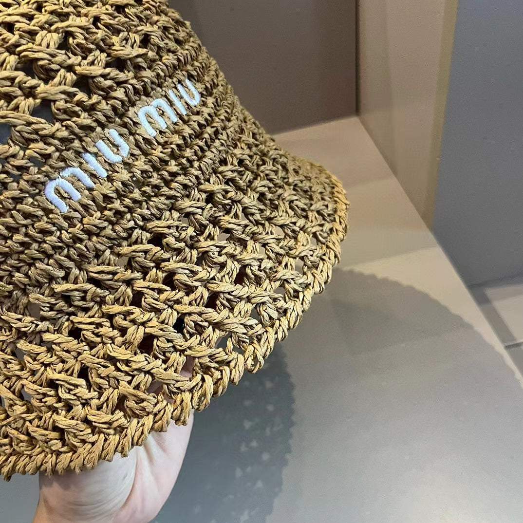 Sombrero de tela tejida beige Miu