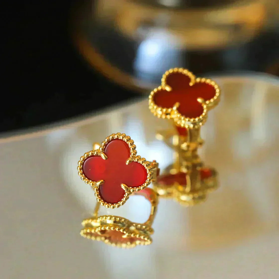 DIANA CLOVER MEDIUM 1 MOTIFS CARNELIAN  EARRINGS