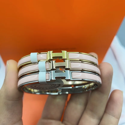 DIANA CLASSIC HM CLIC  PINK 8MM ENAMEL BRACELET
