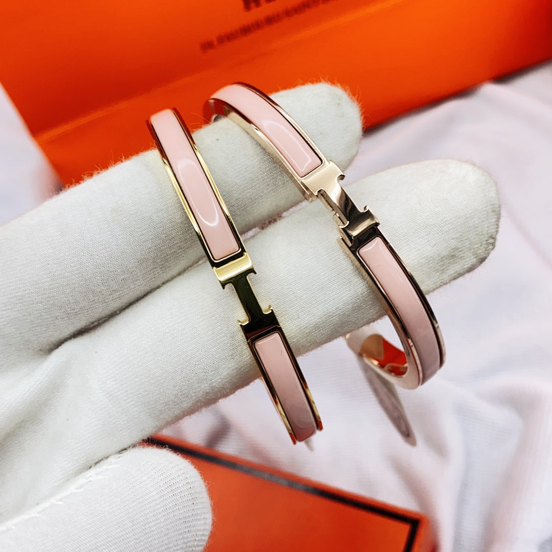 DIANA CLASSIC HM CLIC  PINK 8MM ENAMEL BRACELET