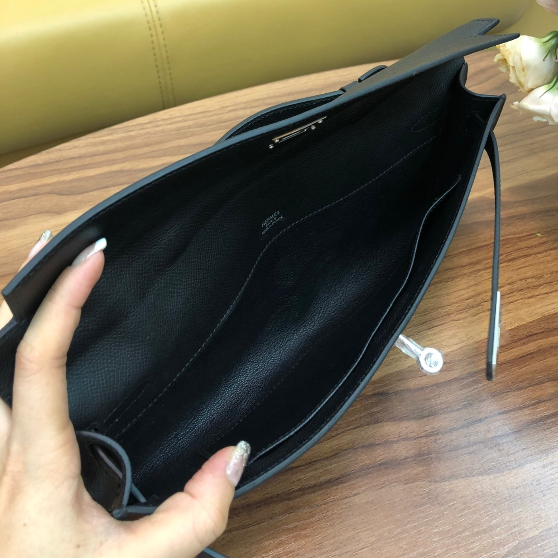 HM Kelly Cut 31cm Negro Swift Cuero Shw
