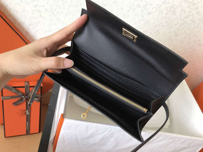 Cartera larga Kelly de 20 cm de piel Epsom negra