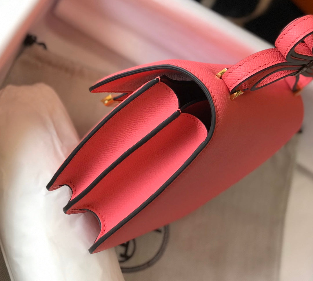 CONSTANCE 18 ROSA OSCURO EPSOM HARDWARE DORADO